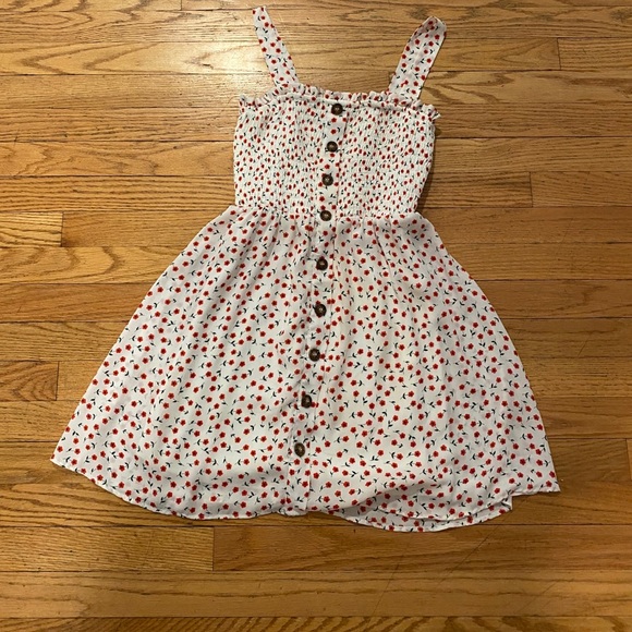 Sienna Sky Dresses & Skirts - ❤️Floral Spring Dress❤️